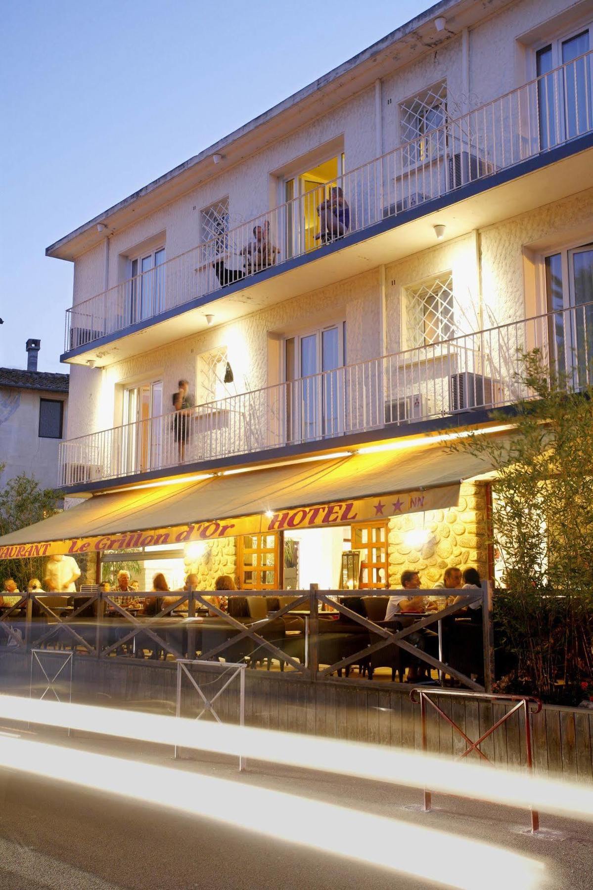 Hotel The Originals Perpignan Sud Le Grillon D'Or Le Boulou Esterno foto