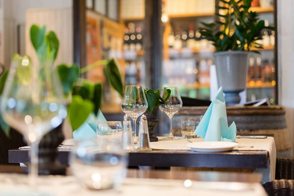 Hotel The Originals Perpignan Sud Le Grillon D'Or Le Boulou Amenities foto